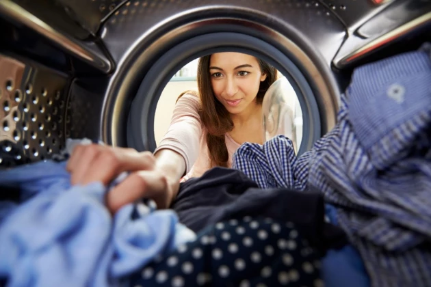 Jak odkamienić pralkę? Domowe sposoby i produkty do odkamieniania
